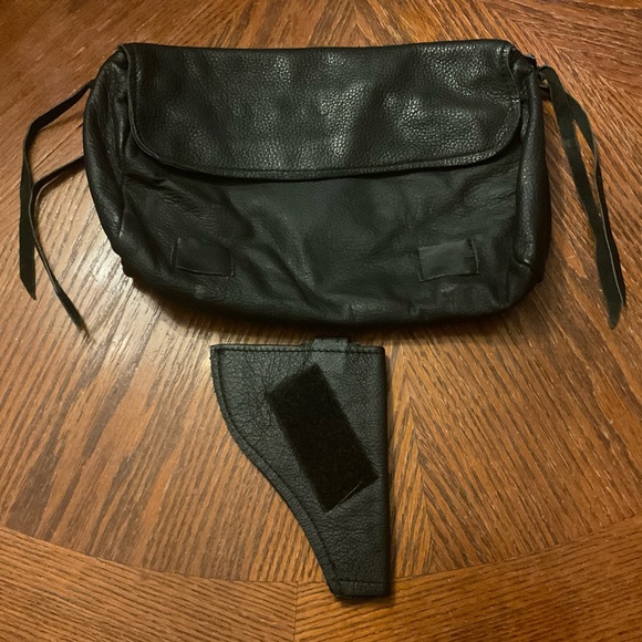 🏍️Conceal Carry Nicely Textured Black Genuine Leather Cycle Bag! - Picture 7 of 9